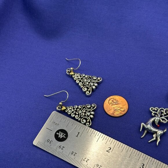 Brighton Christmas Theme Silver Plated Charm Bracelet & Earrings - Picture 14 of 16